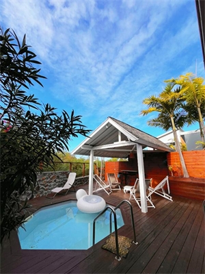 villa à la vente -   97434  SAINT PAUL, surface 170 m2 vente villa - UBI439448081